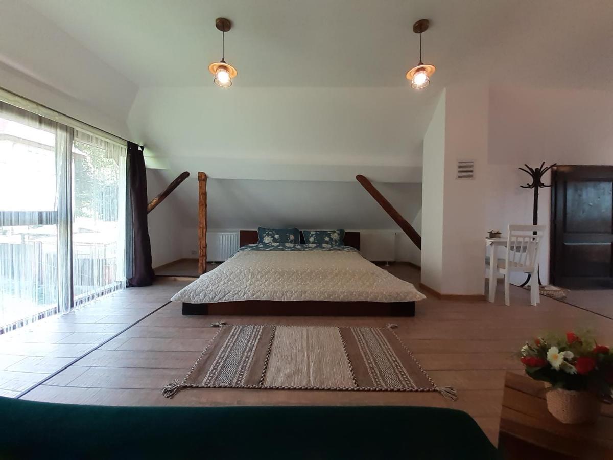 R-House Appartement Braşov Buitenkant foto