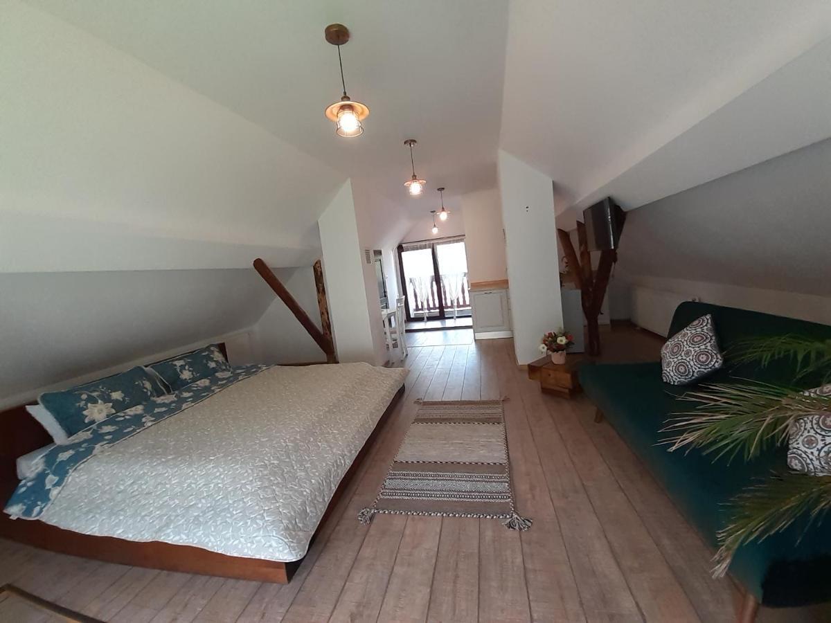 R-House Appartement Braşov Buitenkant foto