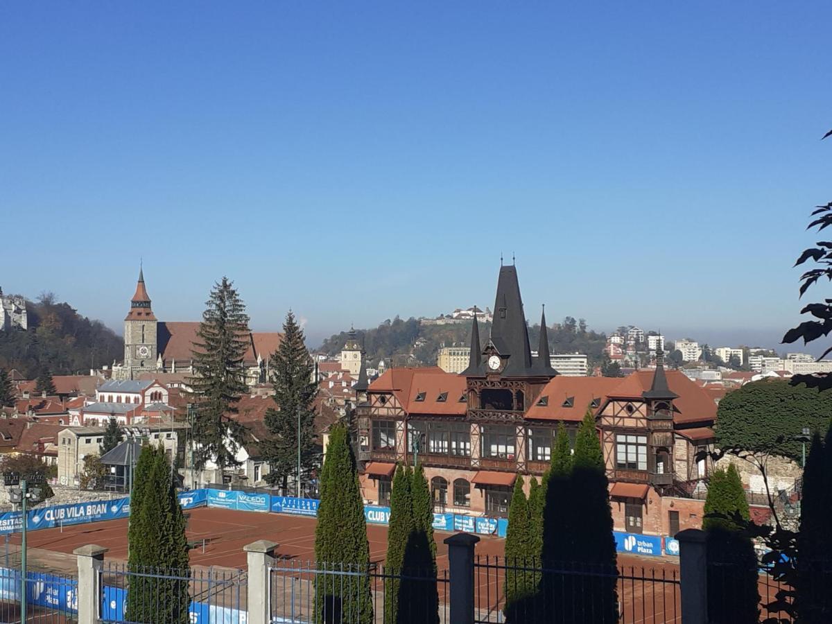 R-House Appartement Braşov Buitenkant foto